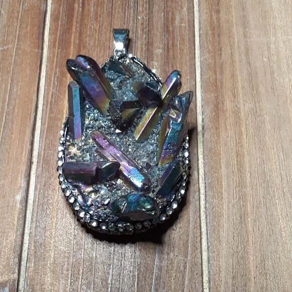 Pendant Natural Amethyst Geodes Healing Crystals Purple 2.5" - Picture 2 of 6